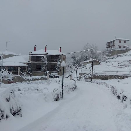 Village Inn Ano Chora Exterior foto