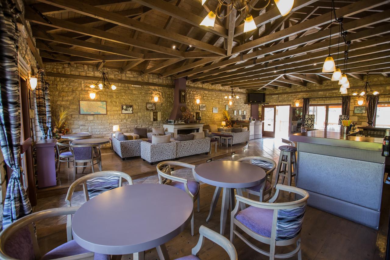 Village Inn Ano Chora Exterior foto